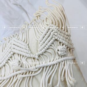 VỎ GỐI MACRAME TUA RUA