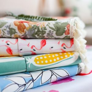 Table runner 4 mẫu hoạ tiết