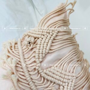 VỎ GỐI MACRAME TUA RUA