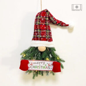 ÔNG GIÀ NOEL TỪ LÁ THÔNG TREO CỬA