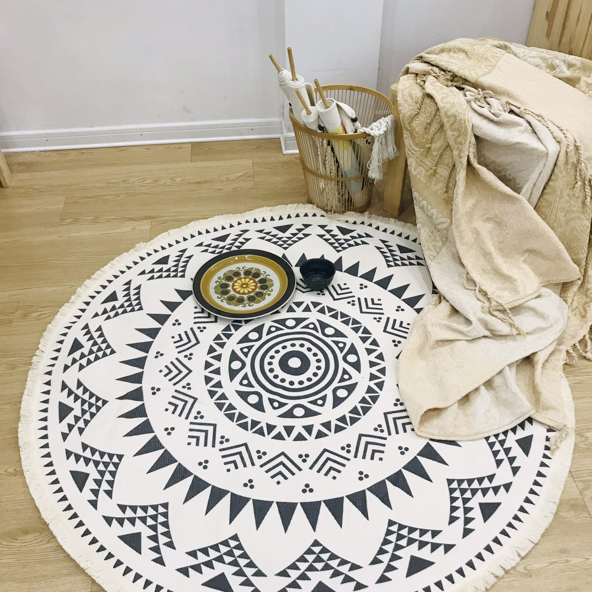 Thảm tròn vintage style