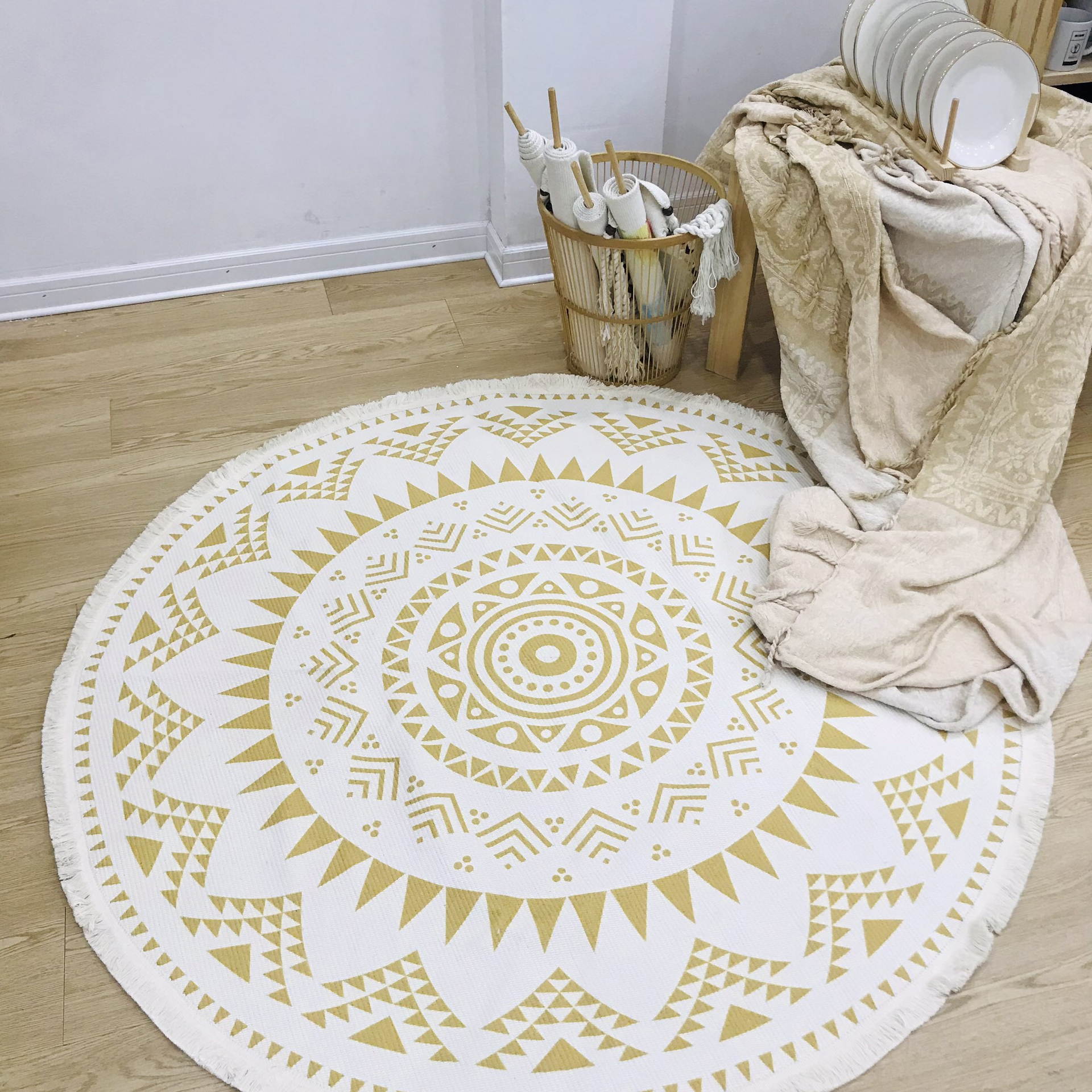 Thảm tròn vintage style