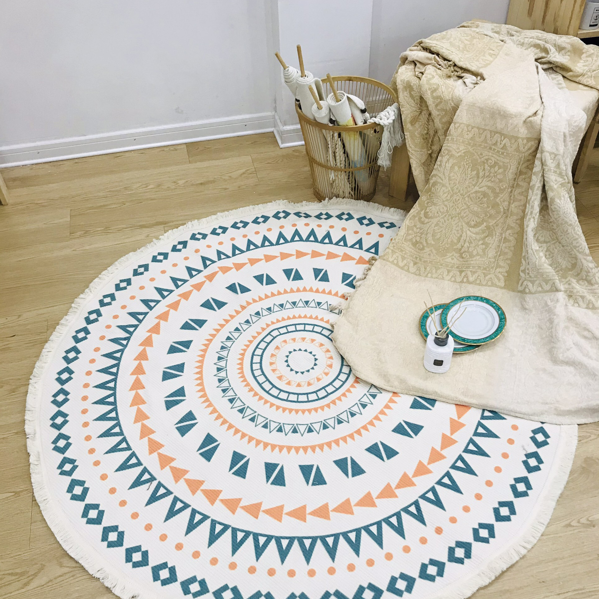 Thảm tròn vintage style